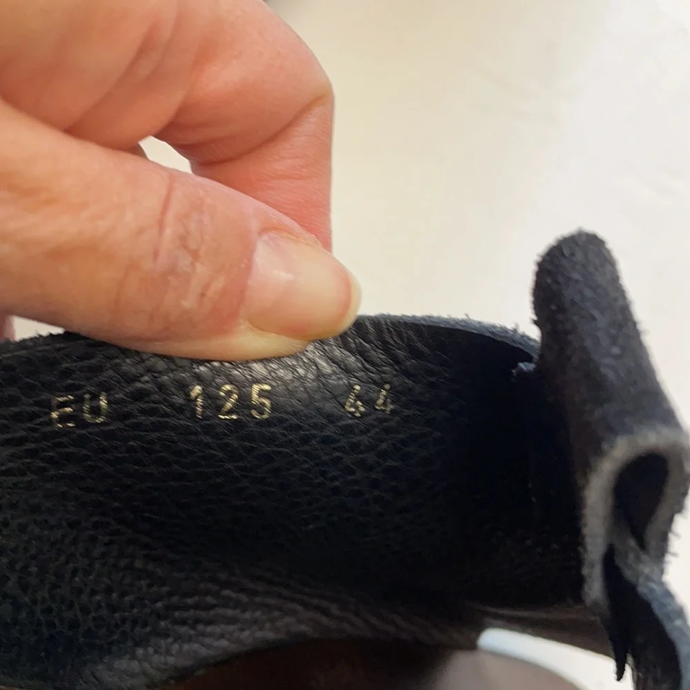 Emporio Armani slippers - Picture 8 of 13